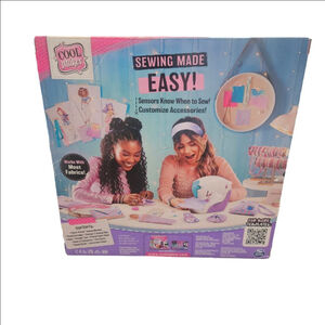 Girls Cool Maker Stitch 'N Style Fashion Studio Learning Toy Pink Purple NIB